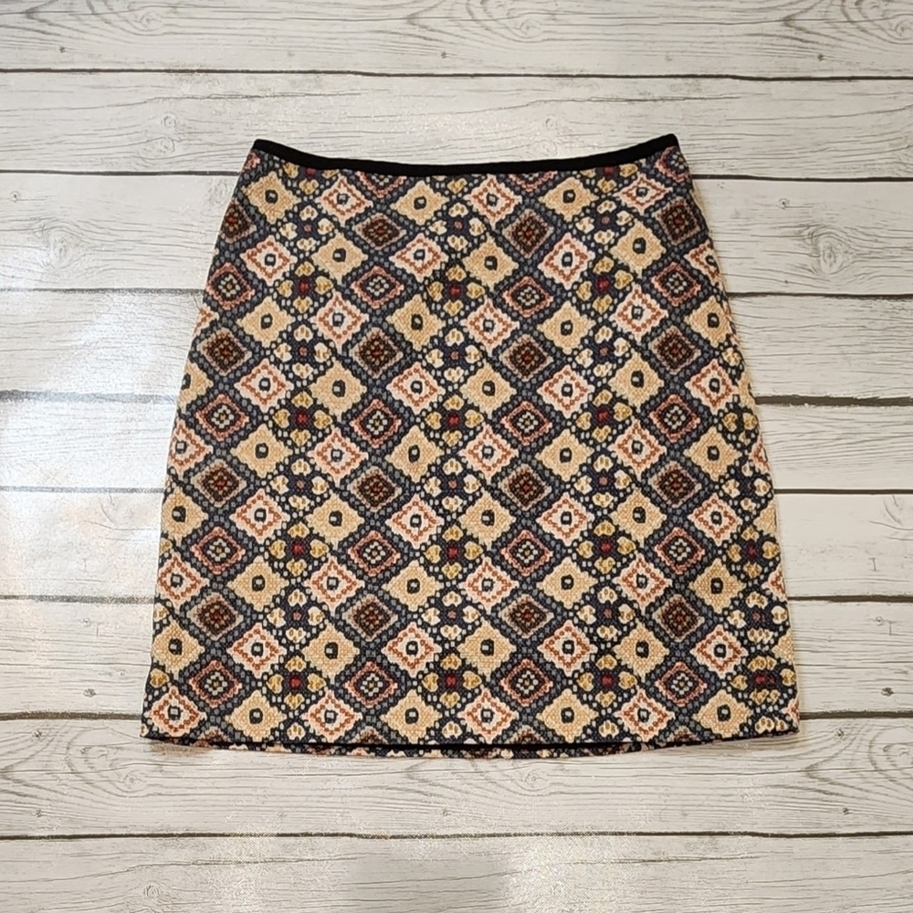 Loft Skirt Size 2 Floral Allover Embroidered Tapestry Jacquard Brocade A-Line